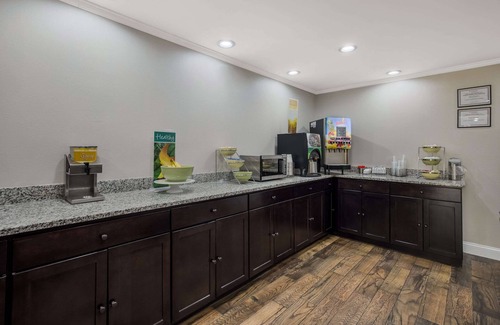 Moultrie Hotel | Quality Inn