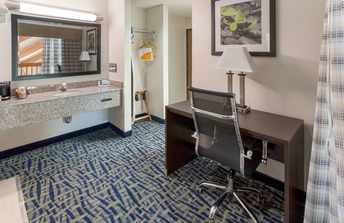 Rochelle Hotel | Quality Inn