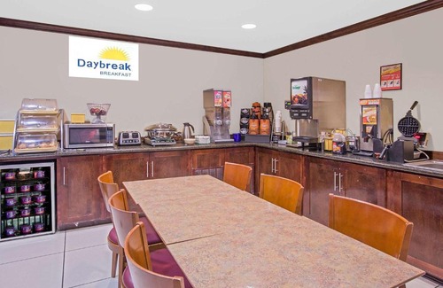 Sallisaw Hotel | Quality Inn