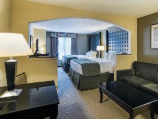Sherman Hotel | Quality Suites Sherman