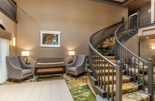 Sherman Hotel | Quality Suites Sherman