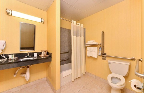 Stratford Hotel | Quality Suites