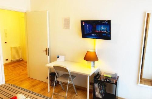 Reggio nell'Emilia Apartment | Quaranta Short Stays