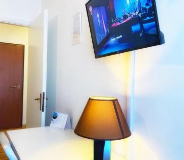 Reggio nell'Emilia Apartment | Quaranta Short Stays