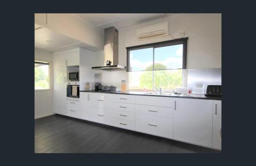Stanthorpe House | Quart Pot House