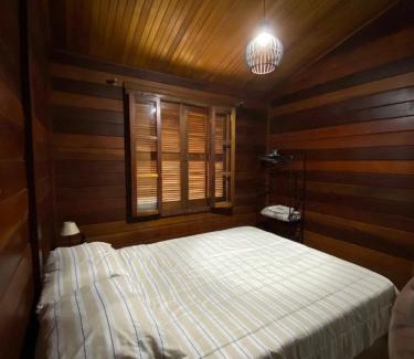 Sao Roque House | QUARTO em Casa de Madeira no Alto da Serra - PetFriendly