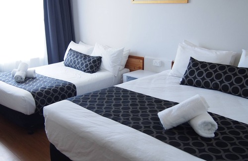 Queanbeyan Hotel | Queanbeyan Motel