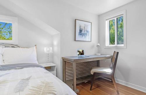 East Queen Anne House | Queen Anne Charm Near Tech Hubs & Entertainment