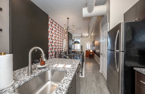 Mount Auburn House | Queen City Views Suites