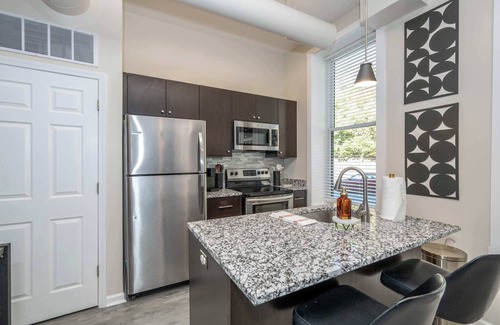 Mount Auburn House | Queen City Views Suites