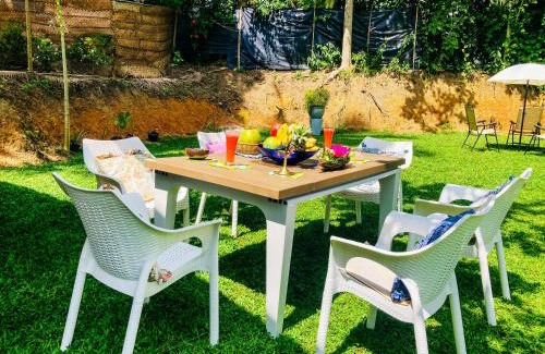 Talpe House | Queen's Villa