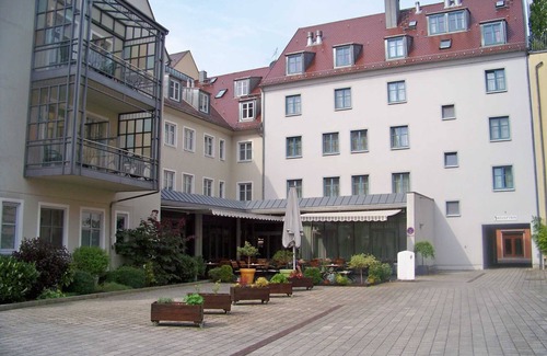 Lutherstadt Wittenberg House | Queen-size bed - Comfort room - Best Western soibelmanns Wittenberg