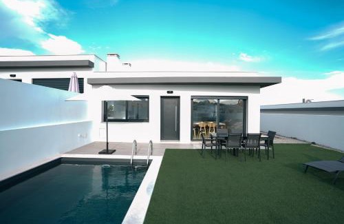 Atalaia Villa | Queen Villa - Santa Barbara - Lourinha