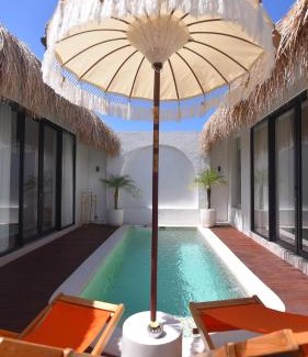 Sunset Road Villa | Queen Villa Seminyak