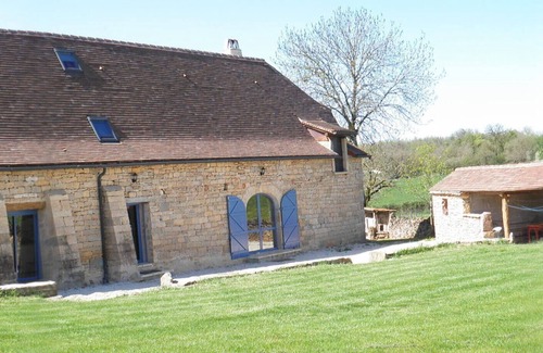 Beauregard House | Quercy farmhouse with swimming pool 'Special Offer'