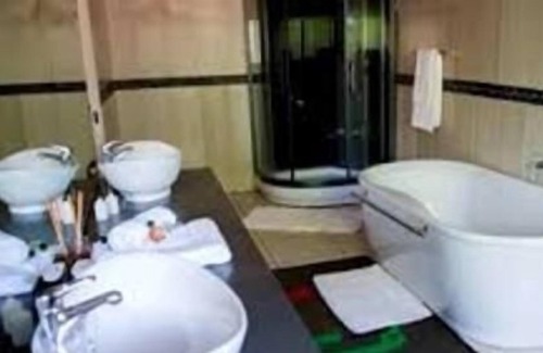 Mahikeng Bed & Breakfast | Quereba Bed and Breakfast