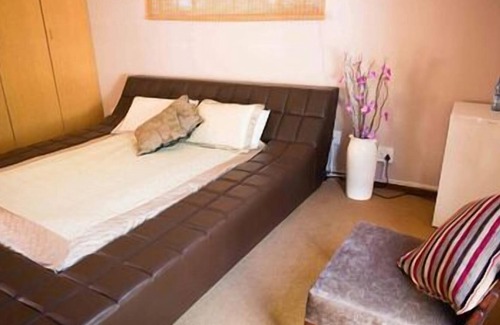 Mahikeng Bed & Breakfast | Quereba Bed and Breakfast