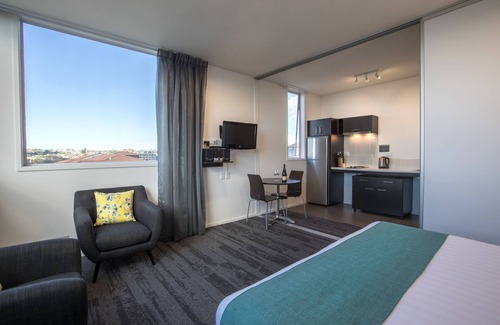Henderson Hotel | Quest Henderson