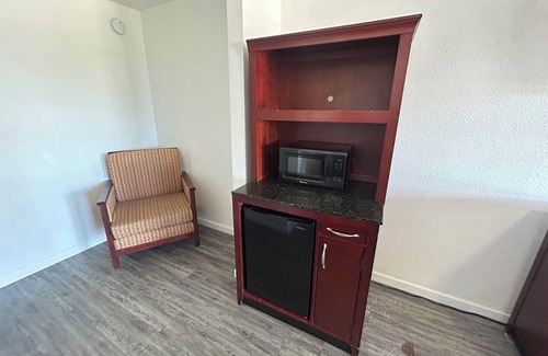 Weatherford Hotel | Quest Inn