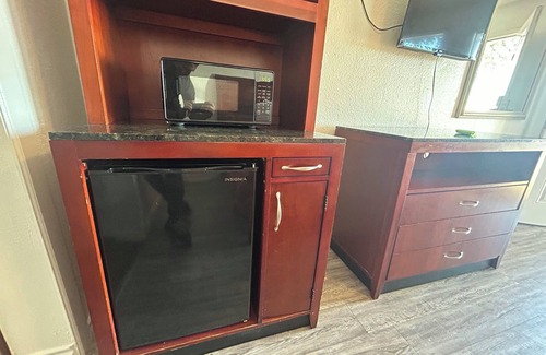 Weatherford Hotel | Quest Inn