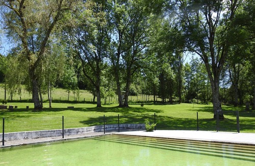 Perrancey-les-Vieux-Moulins House | Quiet house