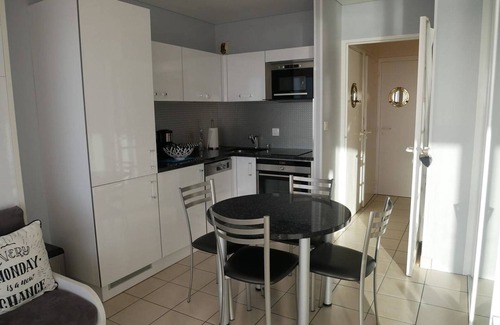 Quiberon Apartment | Quiberon - Renovated 28m² Studio - South Terrace - Private Garage