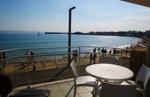 Quiberon Apartment | Quiberon - Renovated 28m² Studio - South Terrace - Private Garage