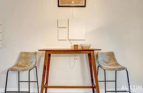 North University House | Quick Bike Ride to Central Austin from Quiet 1BD