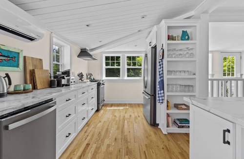 Quidi Vidi House | Quidi Vidi Village | Hot Tub | 4 Bedrooms | 2 Bathrooms