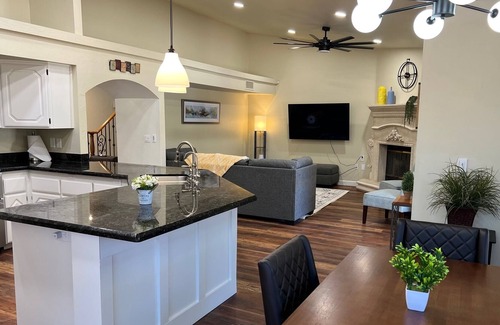 San Tan Valley House | Quiet 1 acre get-a-away with mountain views