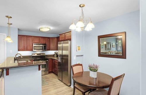 Clairemont Condo | Quiet 1BR, Pool, Parking, Washer/Dryer, Pets OK