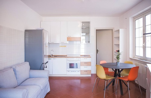 Ortona Apartment | Quiet 2 bedroom apartment in villa with pool and barbecue, 1km from the sea