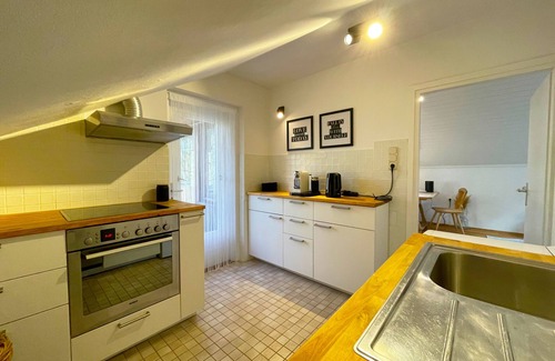 Bad Toelz Apartment | Quiet 2 room garden loft with terrace