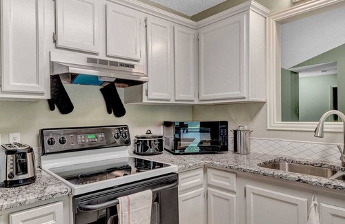 Tyler House | Quiet 3/2 Tyler, Whitehouse, convenient w/ office