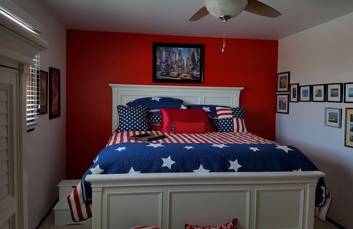 Homer Glen House | QUIET 4 BEDROOM HOME ON A CUL DE SAC