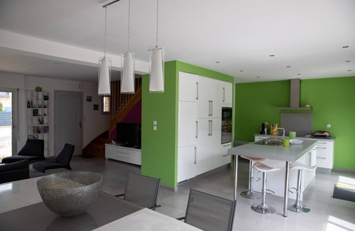 Le Pouliguen House | Quiet 6-bedroom house between the wild coast and the town center