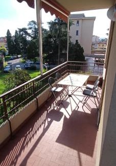 Scandicci Apartment | quiet and comfortable house with easy parking