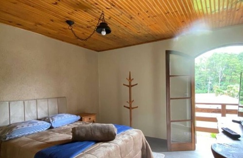 Vila Albertina House | QUIET AND COZY PLACE FOR YOUR FAMILY TO RELAX.