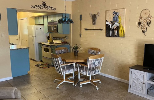 Desert Hills Estates House | Quiet and Cozy DH2 Townhome close to DH social center