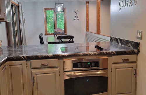 James Creek Cabin | Quiet and spacious cabin close to Raystown Lake ! Hot Tub/Game Room/Firepit