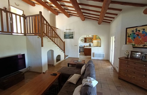 Ensues-la-Redonne House | Quiet and sunny Villa