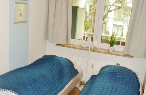 Timmendorfer Strand Resort | Quiet apartment, 1st floor with balcony, close to the beach with own beach chair