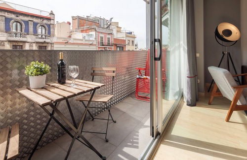 El Camp de l'Arpa del Clot Apartment | Quiet apartment for 4 persons next Sagrada Familia