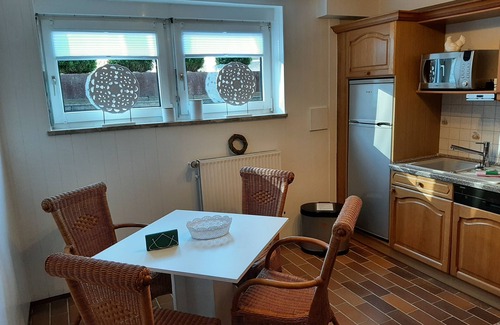 Sahlenburg Condo | Quiet apartment near the Sahlenburger beach
