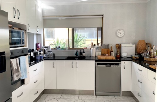 Kingscliff Apartment | Quiet Apartment opposite the beach.