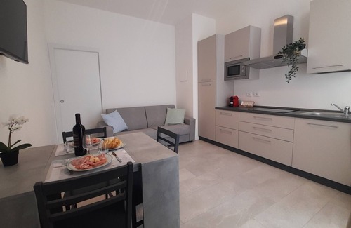 Savena Apartment | Quiet Apartment - TWA