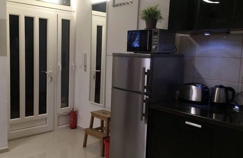 Inner City Budapest Apartment | Quiet Apartment w A/C in the Absolute center of Budapest, closed to Duna river