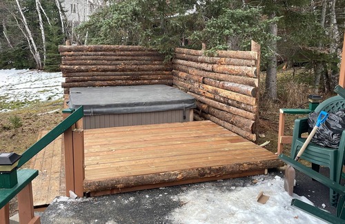Whiteshell Cabin | Quiet Bay West Hawk Cottage