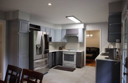 Tucker Apartment | Quiet&big 3bdr apartment near lake & golf course