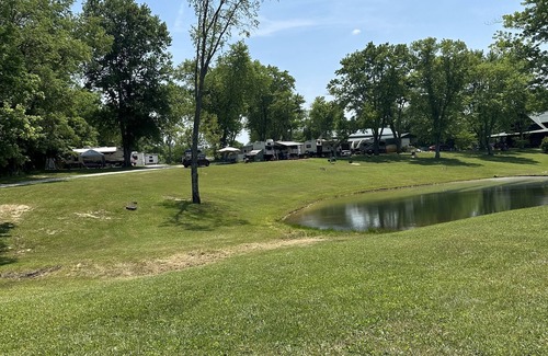 Glouster RV Rental | Quiet Campground located in the heart of Burr Oak State Park